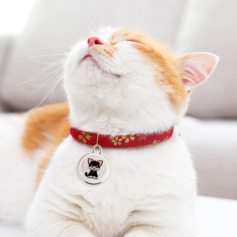 Pet Anti-Lost GPS Tracker Bluetooth Waterproof Smart Locator For Cats Dogs Long Distance Real-Time Tracking For Android IOS